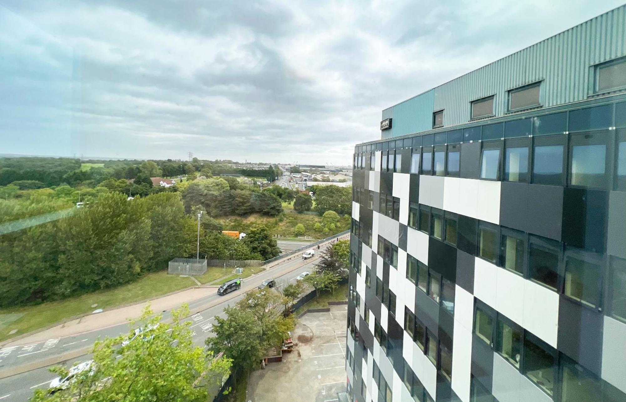 The Kaizen Apartment West Bromwich Ruang foto
