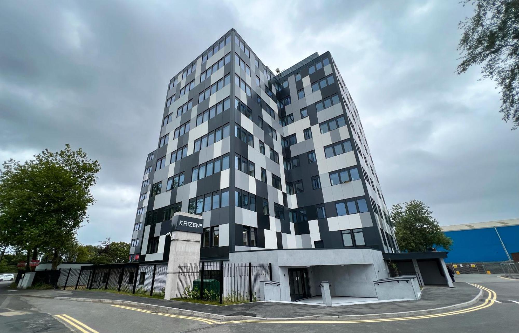 The Kaizen Apartment West Bromwich Bagian luar foto