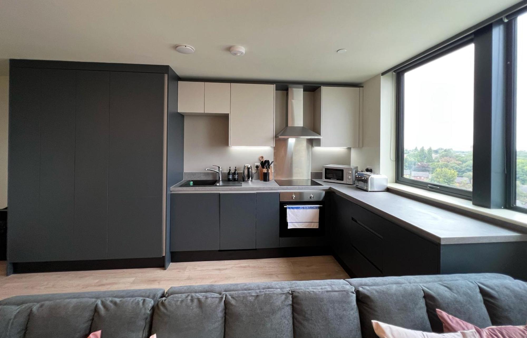 The Kaizen Apartment West Bromwich Bagian luar foto