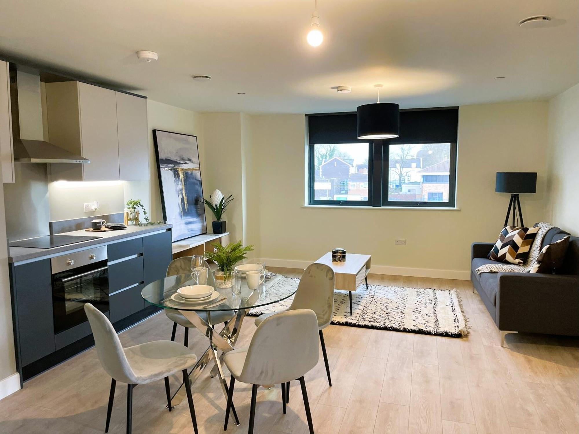 The Kaizen Apartment West Bromwich Bagian luar foto